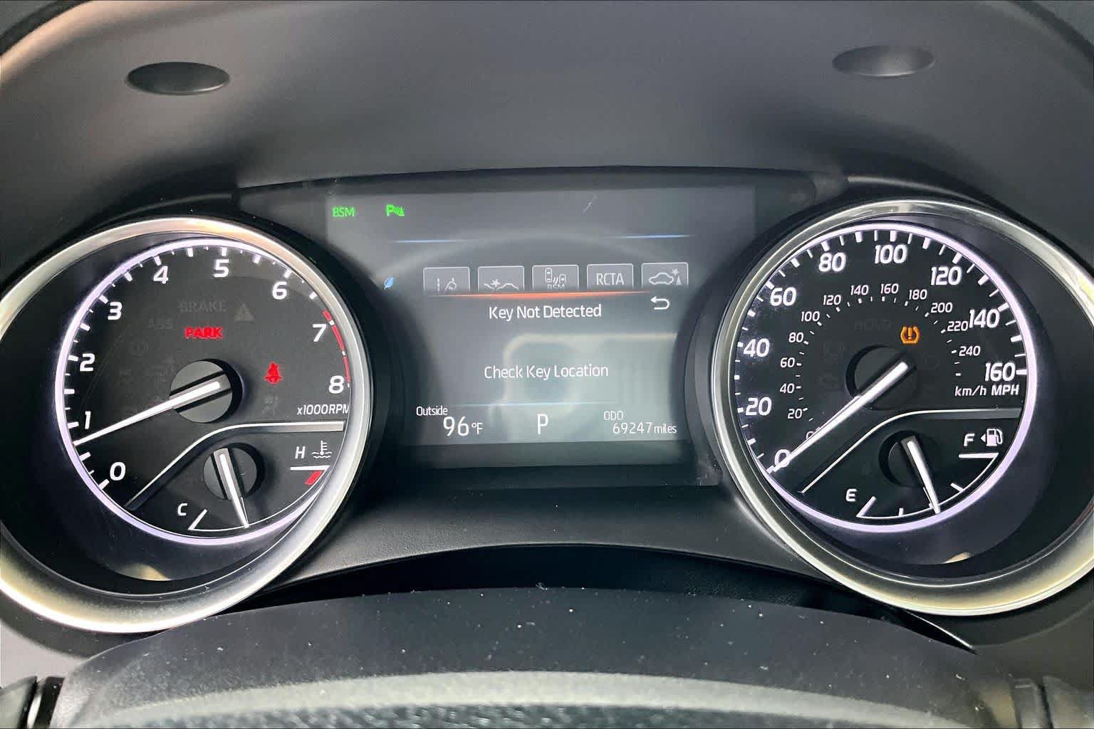 Used 2018 Toyota Camry XLE w/ Driver Assist Package FWD image 24