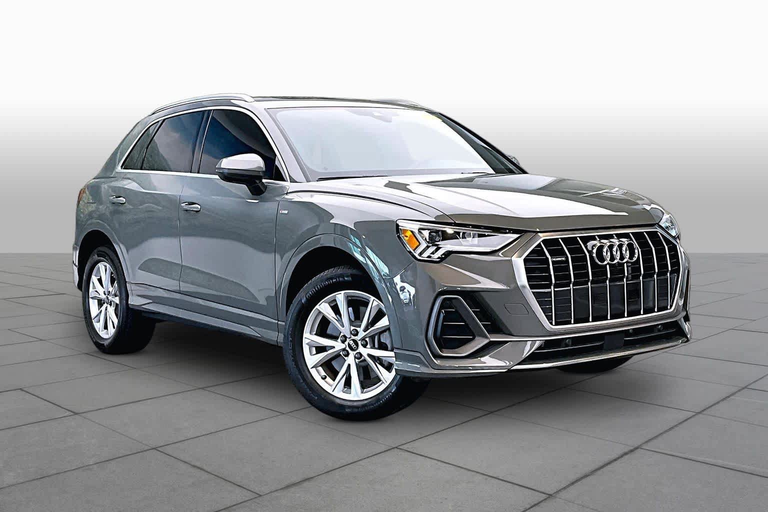 Used 2024 Audi Q3 2.0T Premium Plus w/ Premium Plus Package AWD/4WD image 3