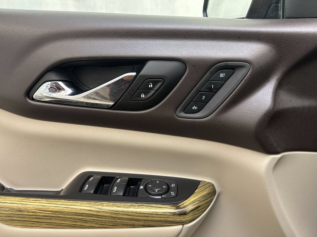 Certified 2018 GMC Acadia Denali AWD/4WD image 24