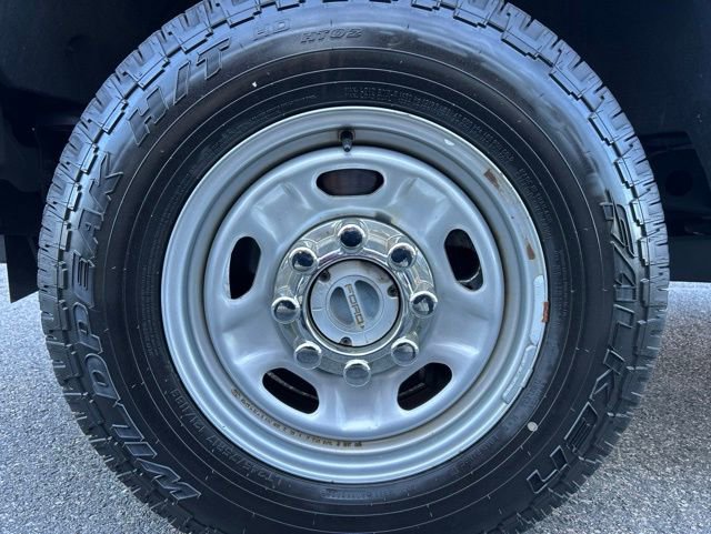 Used 2020 Ford F250 XL w/ Power Equipment Group AWD/4WD image 8