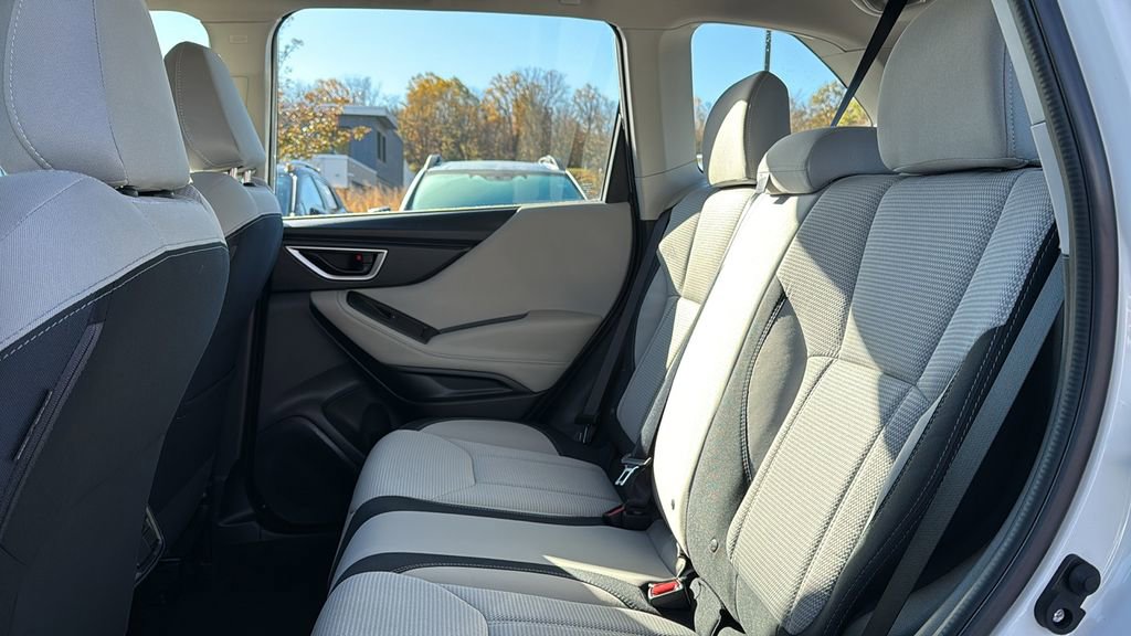 Certified 2022 Subaru Forester image 23