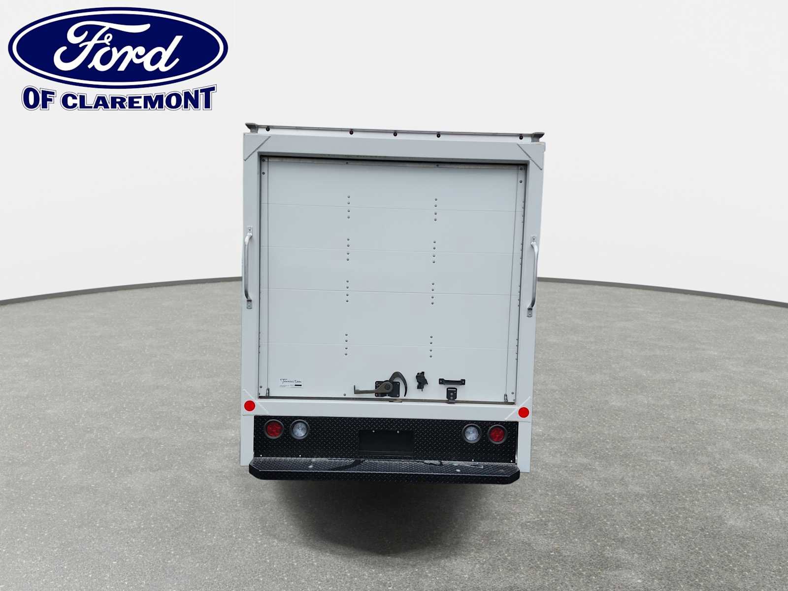 New 2024 Ford E-350 and Econoline 350 Super Duty w/ Power Windows & Locks Group RWD image 14