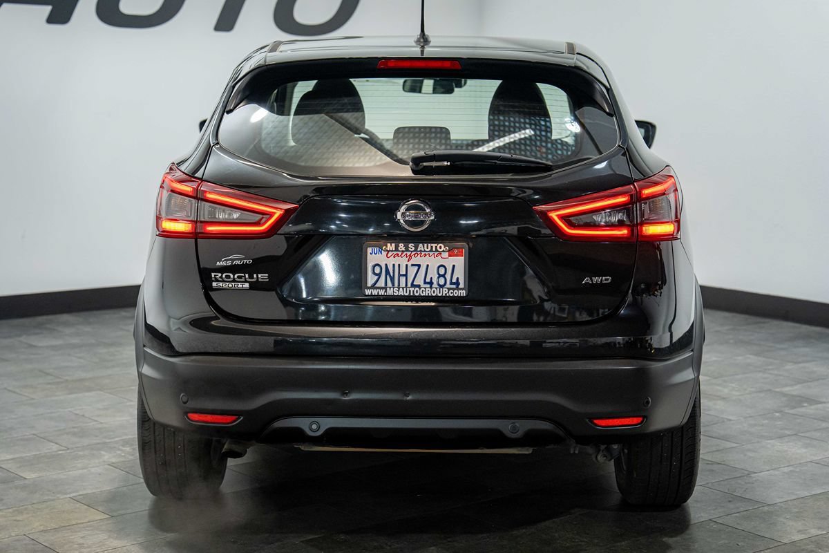 Used 2021 Nissan Rogue Sport S AWD/4WD image 3