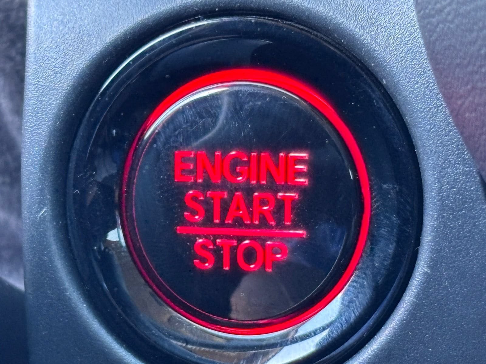 Certified 2025 Honda HR-V EX-L image 33