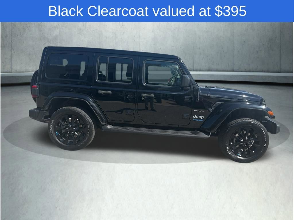 Used 2022 Jeep Wrangler Unlimited Sahara w/ Cold Weather Group AWD/4WD image 8