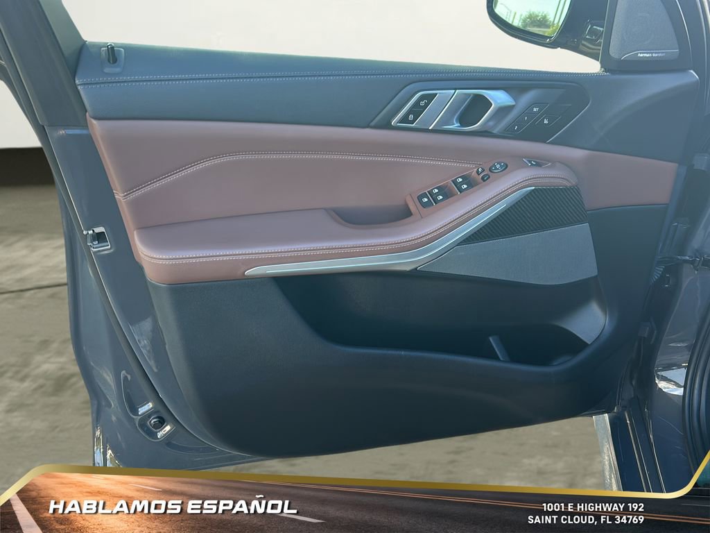 Used 2021 BMW X5 M50i w/ Parking Assistance Package image 12