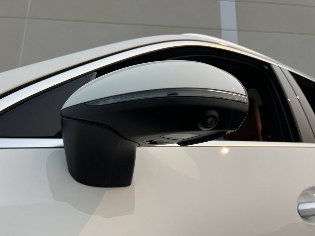 New 2026 Mercedes-Benz GLC 300 4MATIC image 31