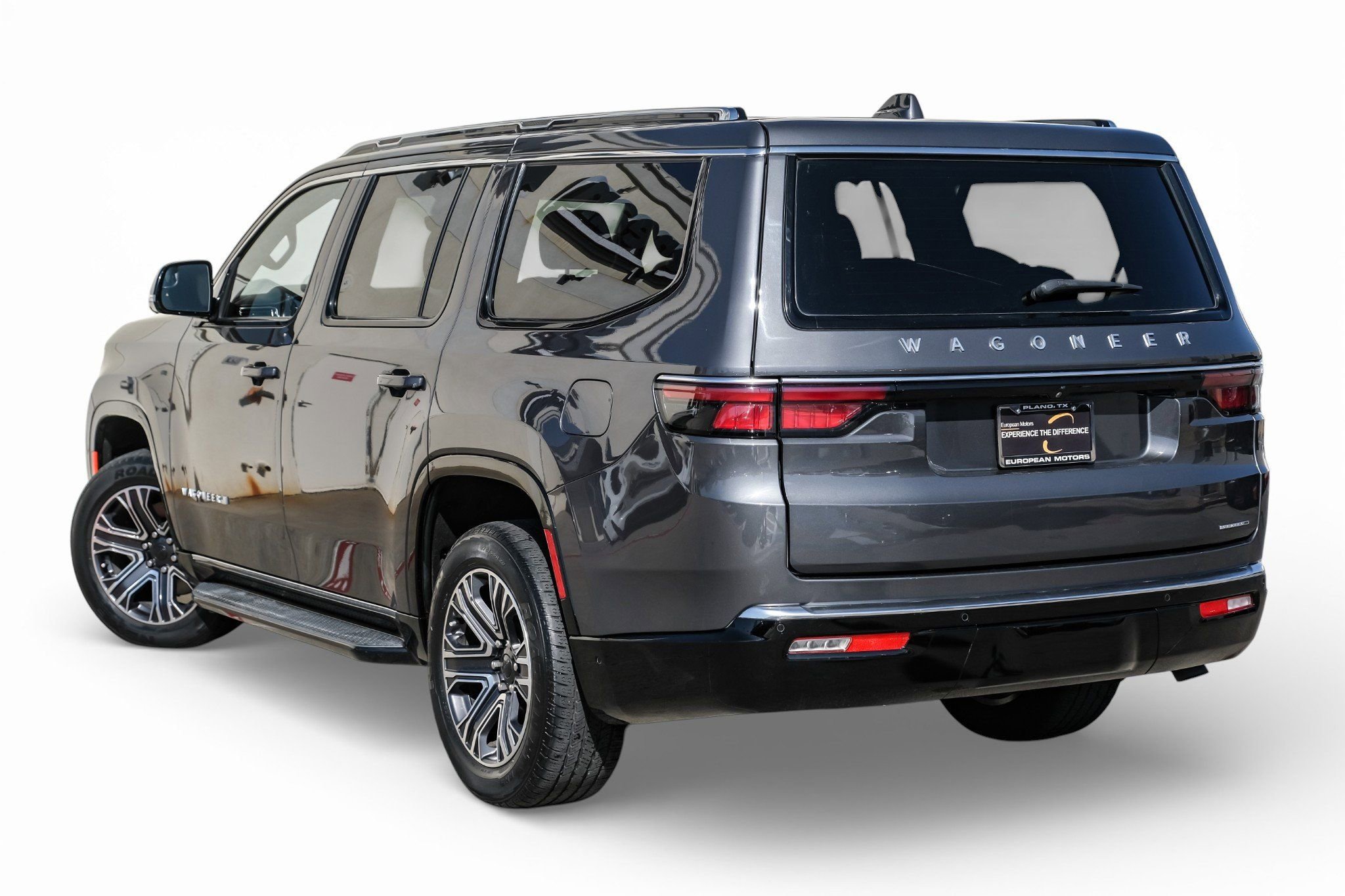 Used 2022 Jeep Wagoneer Series III w/ Convenience Group I image 9