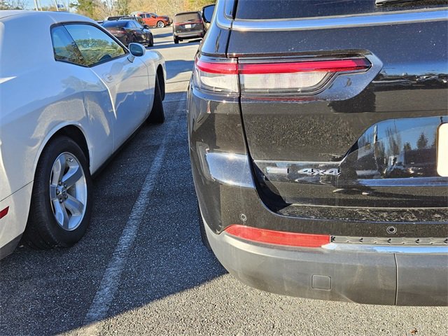 Used 2021 Jeep Grand Cherokee L Limited w/ Trailer Tow Group (B) image 9