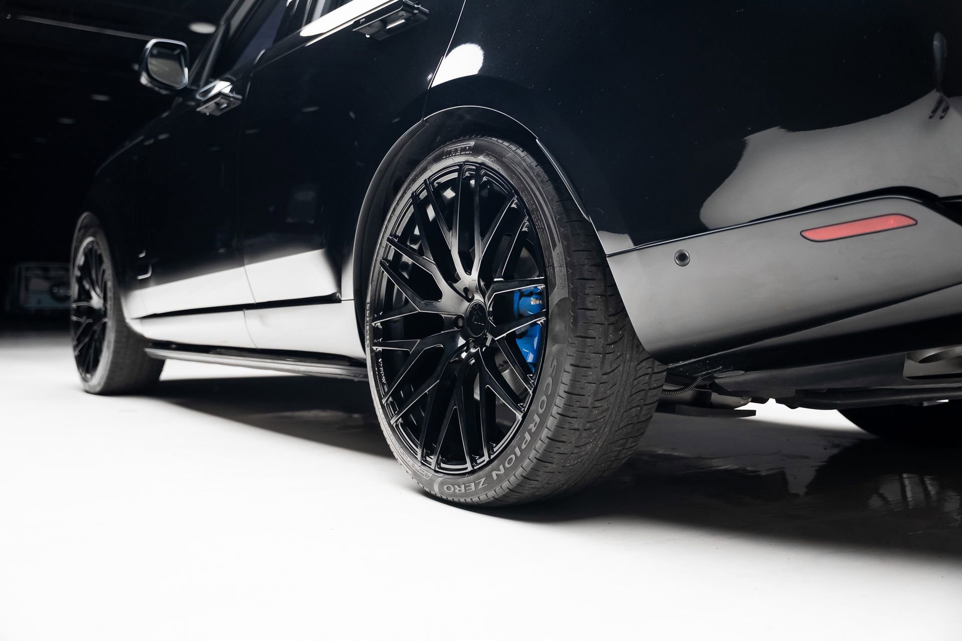 Used 2023 Land Rover Range Rover SE image 74