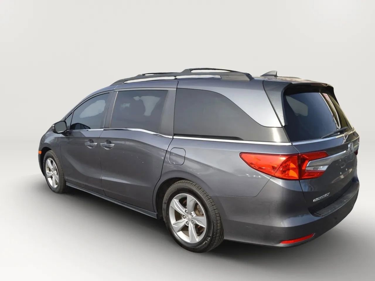 Used 2018 Honda Odyssey EX-L image 5