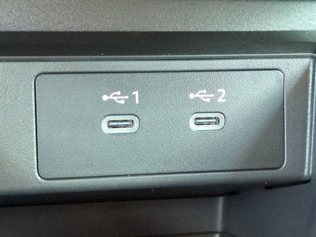 New 2026 Nissan Kicks SR image 20