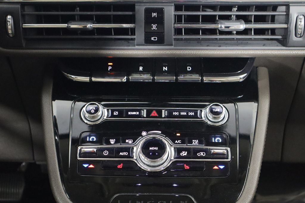 Used 2020 Lincoln Corsair FWD image 27