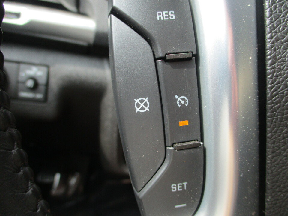 Used 2015 GMC Acadia SLE AWD/4WD image 35