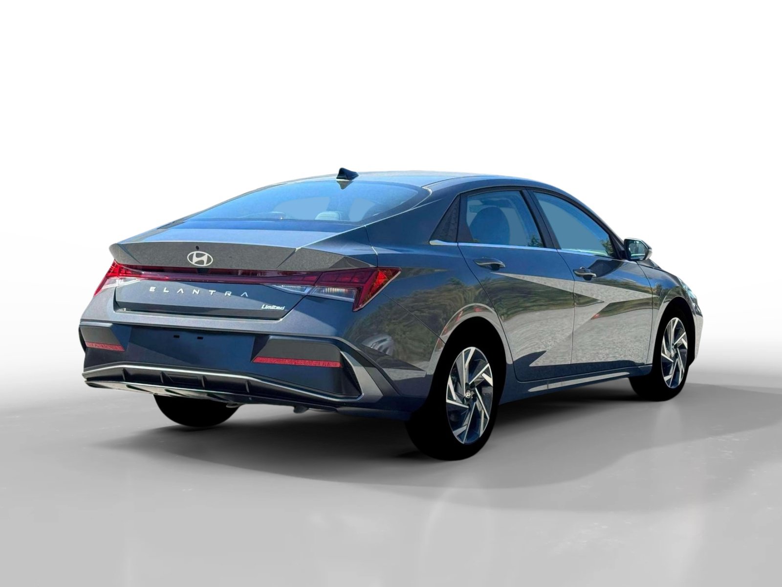 New 2026 Hyundai Elantra Limited FWD image 5