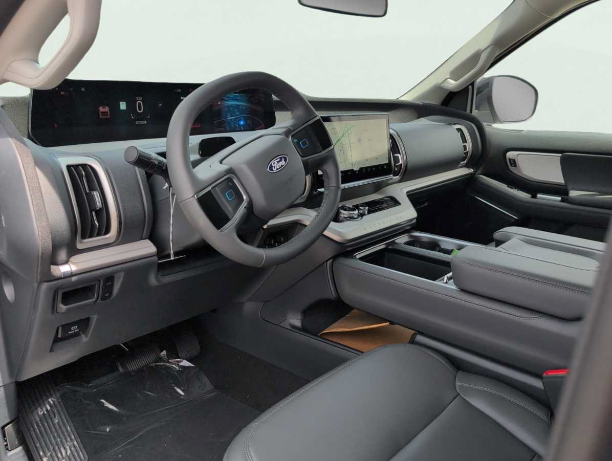 New 2027 Ford Expedition Active RWD image 8