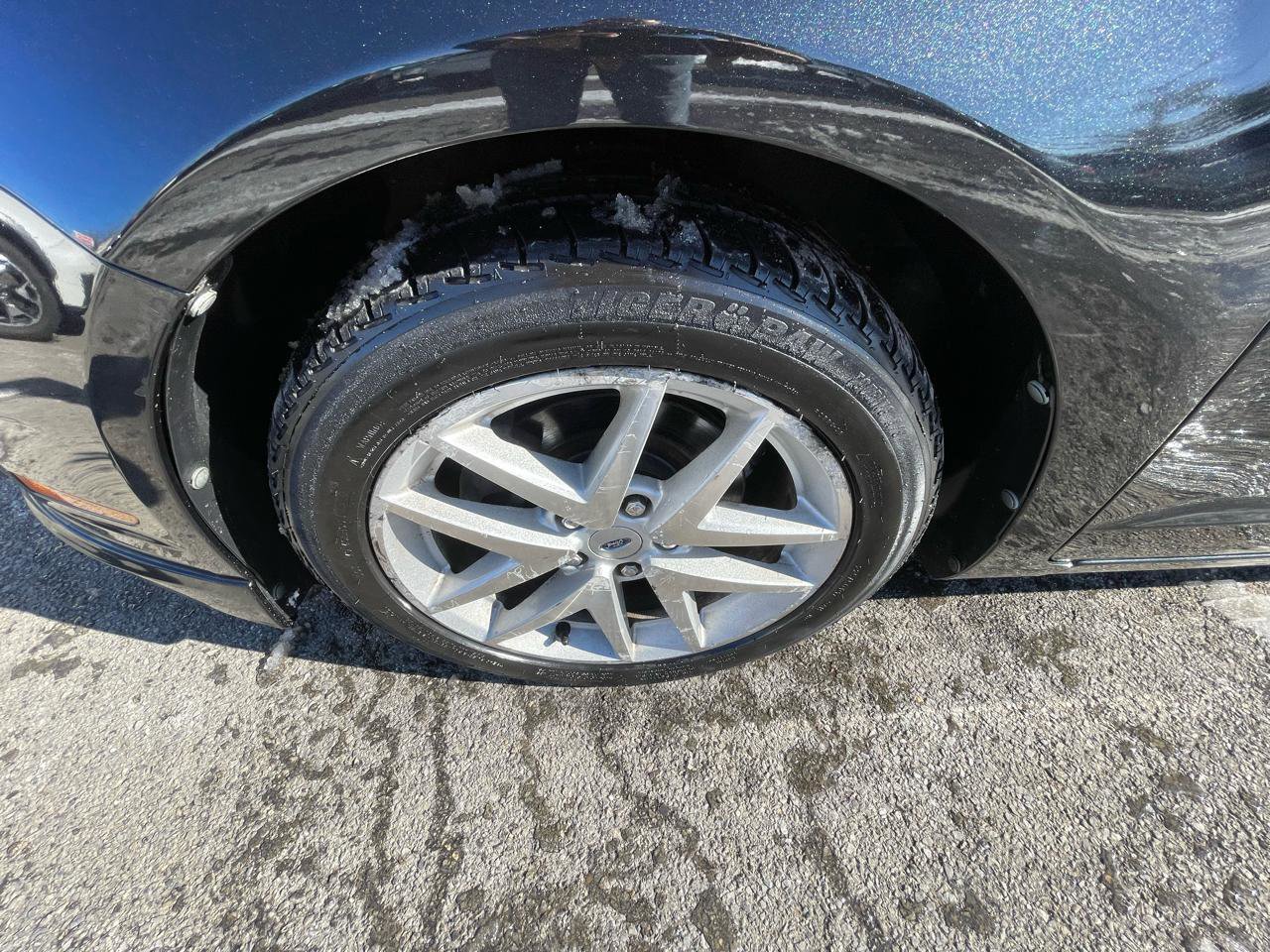 Used 2012 Ford Fusion SEL AWD/4WD image 16