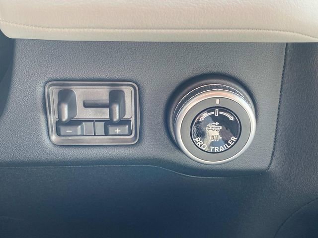 New 2026 Lincoln Navigator L Black Label AWD/4WD image 26