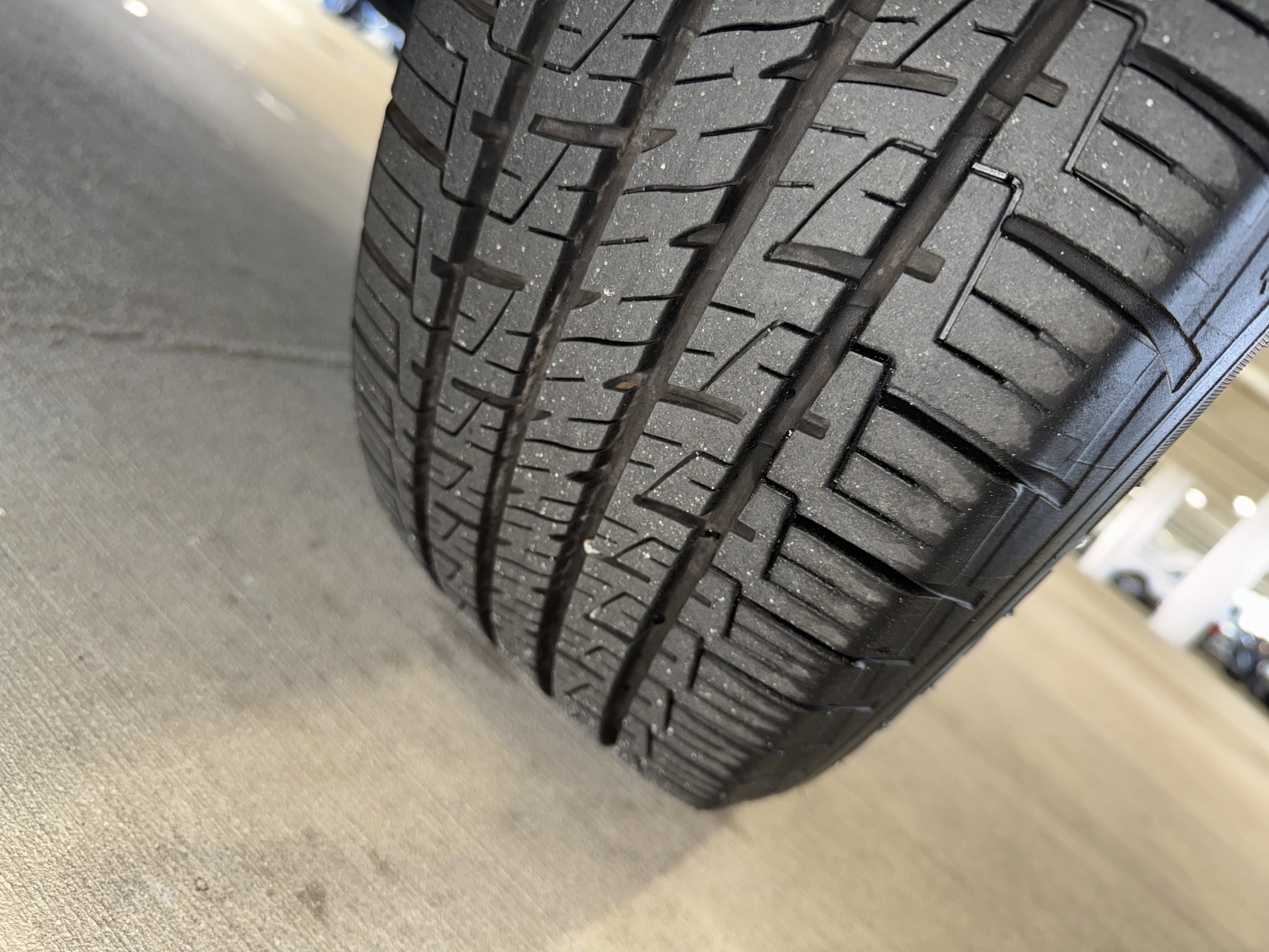 Used 2021 Toyota Highlander XLE image 39