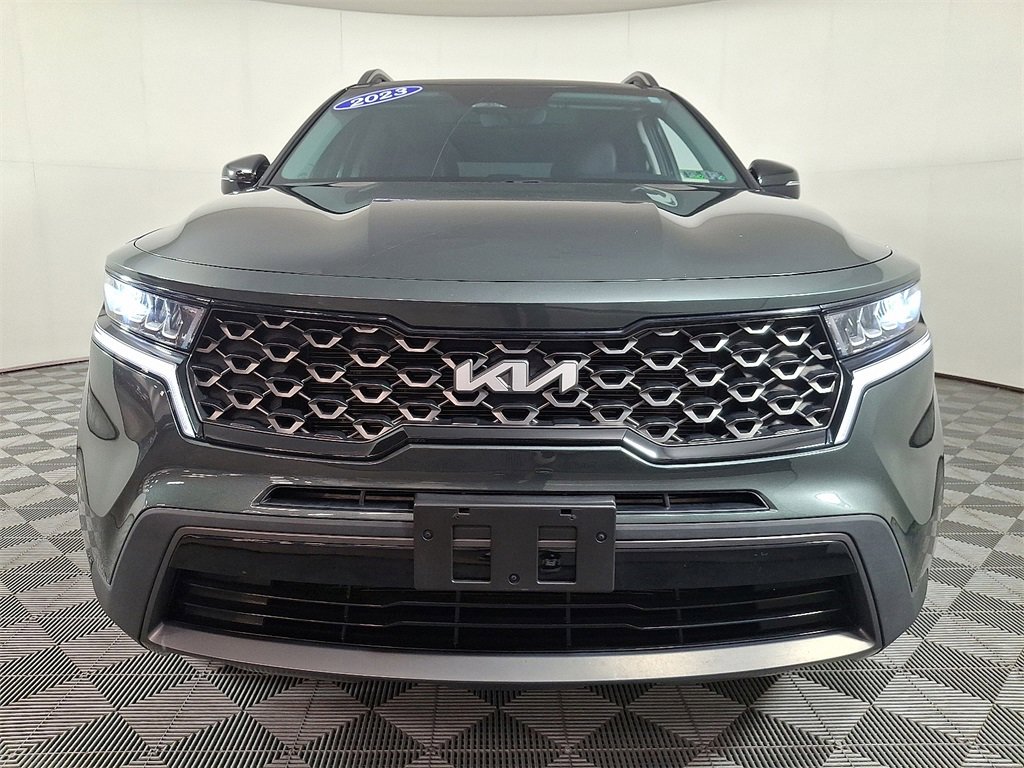 Used 2023 Kia Sorento S w/ Panoramic Sunroof Package image 5