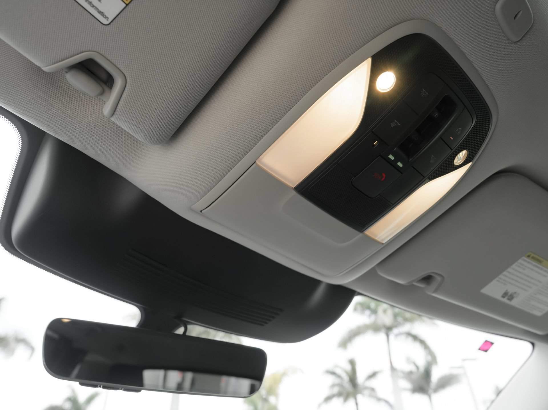 Certified 2026 INFINITI QX60 Luxe w/ Family Package FWD image 19