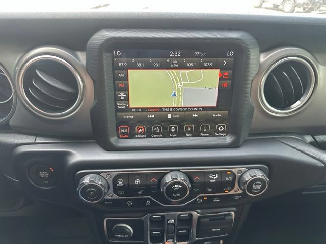 Used 2020 Jeep Gladiator Rubicon AWD/4WD image 13
