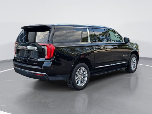 Used 2021 GMC Yukon XL SLT w/ SLT Premium Package image 3