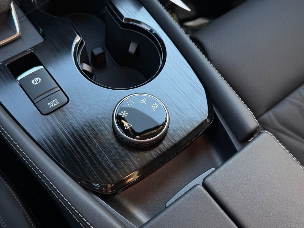 New 2026 Nissan Rogue Platinum w/ Platinum Premium Package image 32