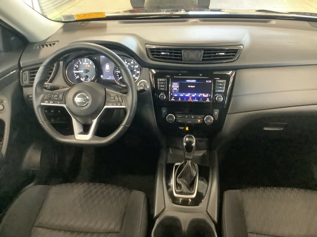 Used 2020 Nissan Rogue SV AWD/4WD image 13