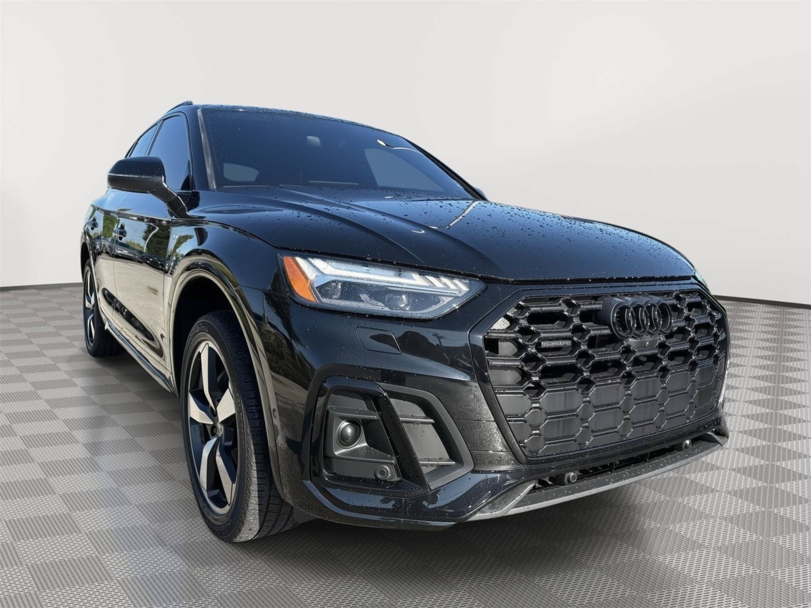 Certified 2023 Audi Q5 2.0T Prestige w/ Prestige Package AWD/4WD image 7