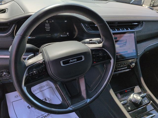 Used 2022 Jeep Grand Cherokee L Overland w/ Luxury Tech Group IV AWD/4WD image 13