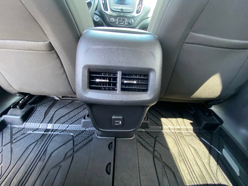 Used 2021 Chevrolet Equinox LT FWD image 25
