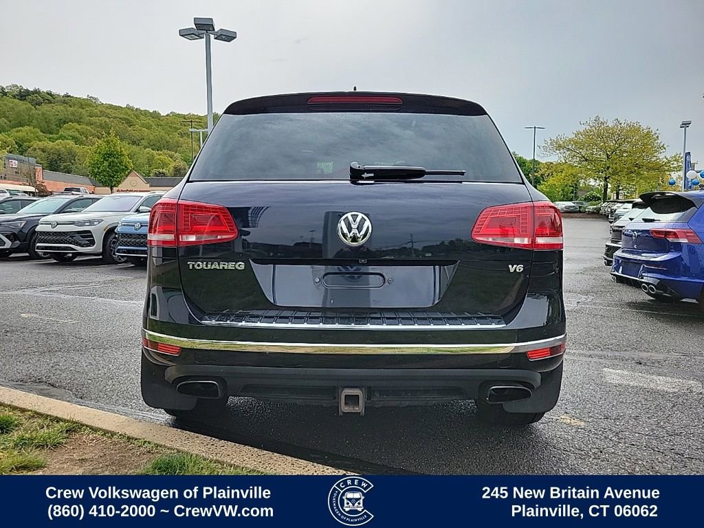 Used 2017 Volkswagen Touareg Wolfsburg Edition AWD/4WD image 28