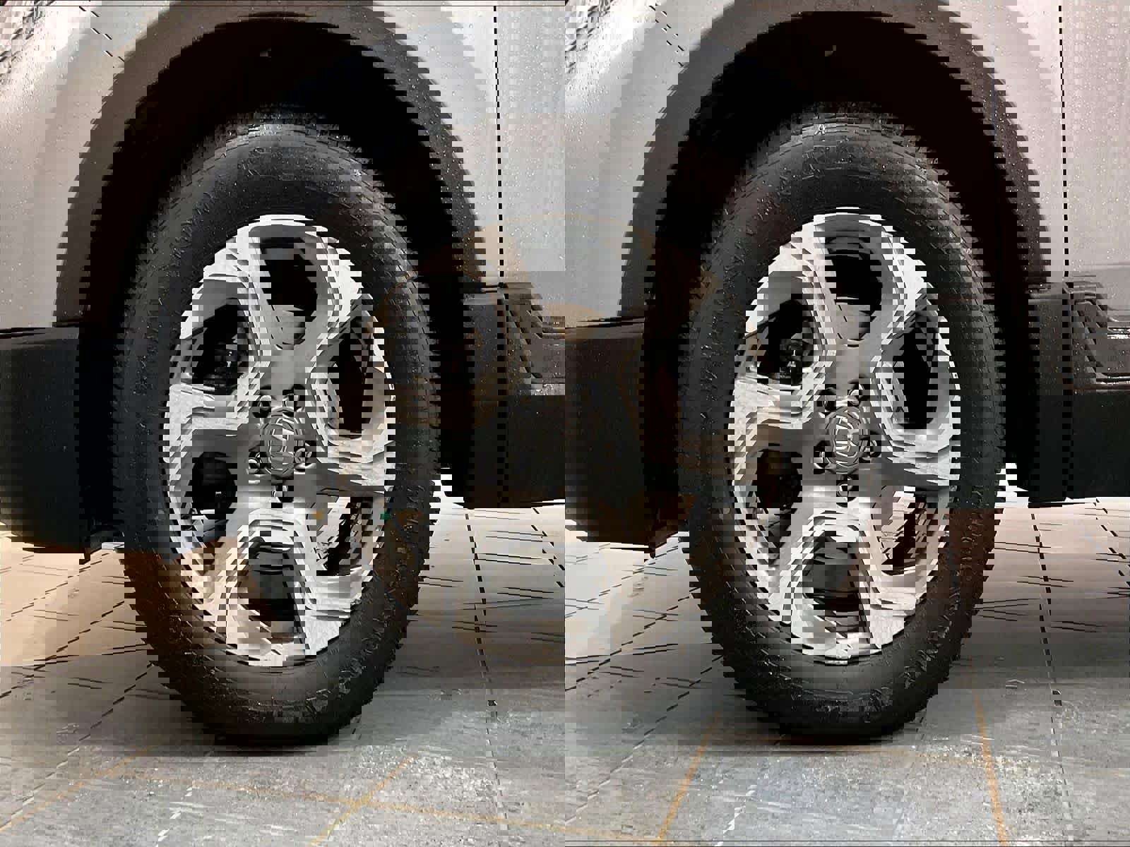 Used 2019 Honda CR-V EX image 7