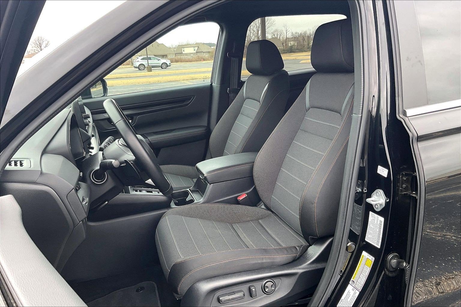 Used 2025 Honda CR-V Sport image 7