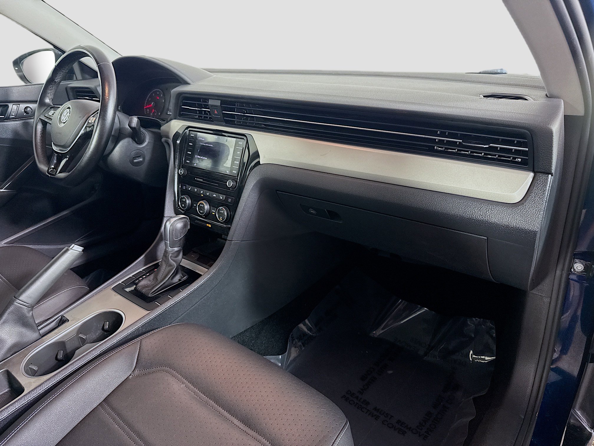 Used 2020 Volkswagen Passat 2.0T SE w/ Sunroof Package image 30