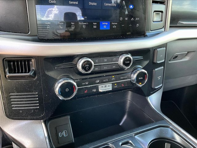 Used 2023 Ford F150 Lightning XLT AWD/4WD image 21