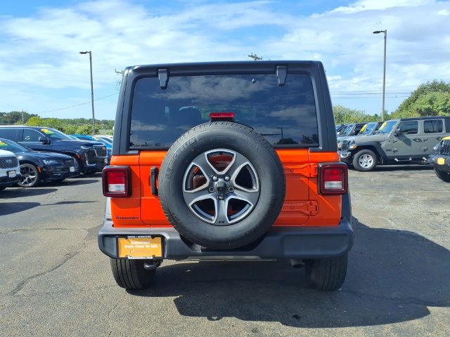 Certified 2023 Jeep Wrangler Sport AWD/4WD image 6