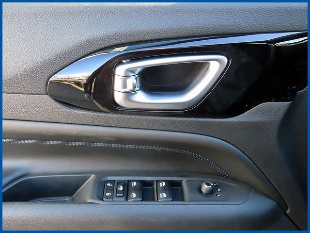 New 2026 Jeep Compass Limited w/ Sun, Sound & Navigation Group AWD/4WD image 13