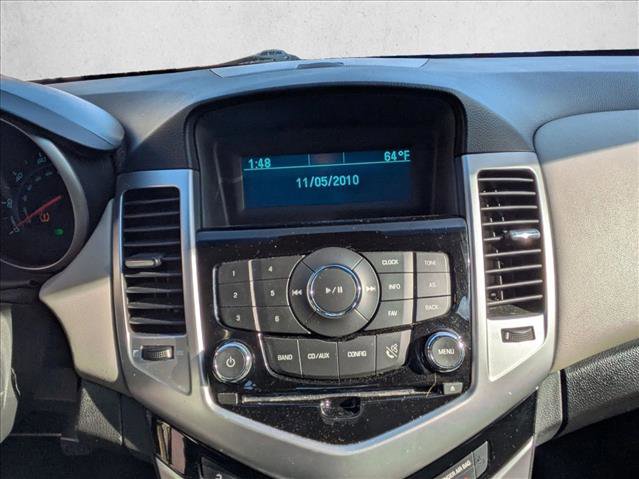 Used 2011 Chevrolet Cruze LS image 15