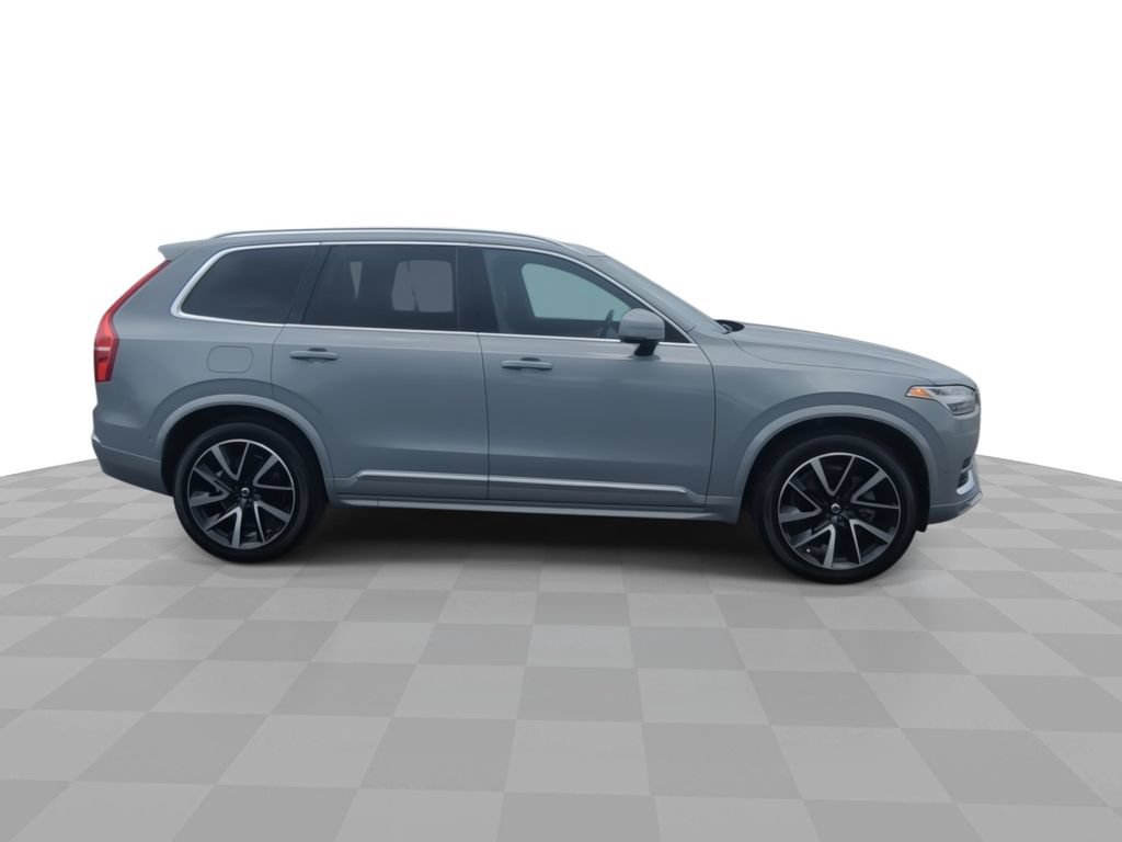Used 2024 Volvo XC90 B5 Plus w/ Protection Package Premier AWD/4WD image 9