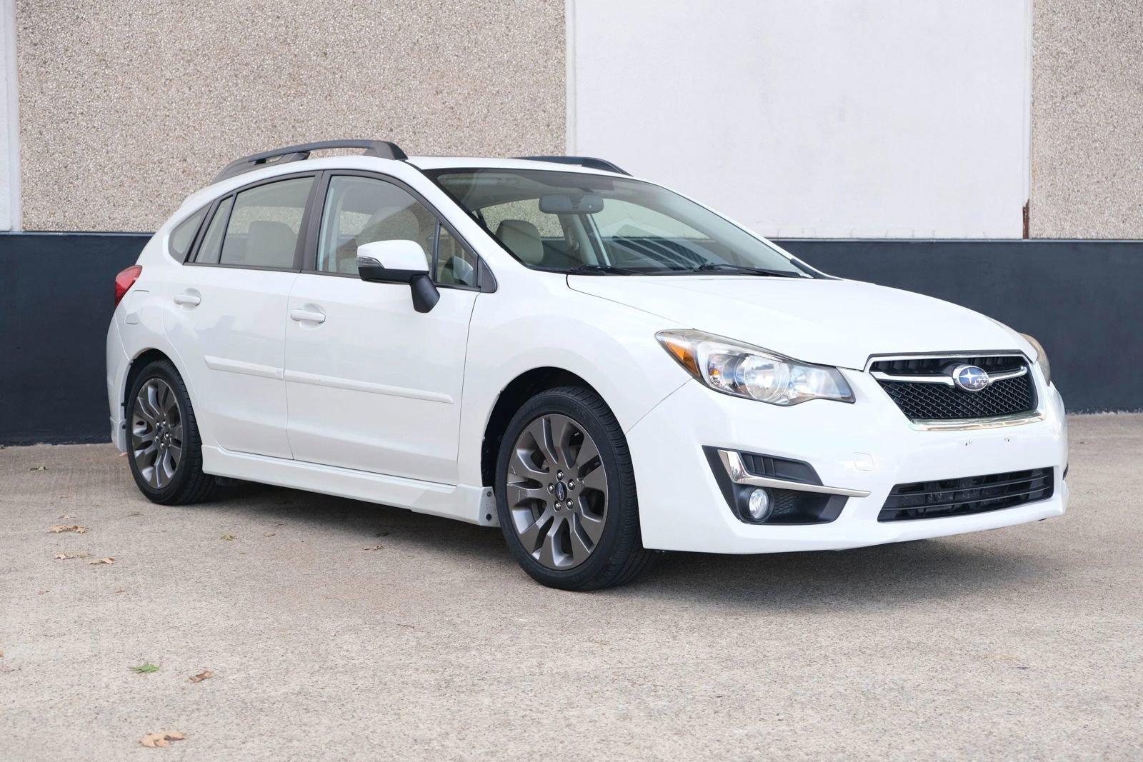 Used 2016 Subaru Impreza 2.0i Sport Premium image 4