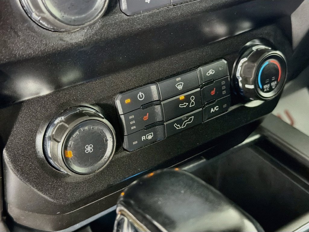 Used 2019 Ford F150 XLT w/ Equipment Group 302A Luxury AWD/4WD image 15
