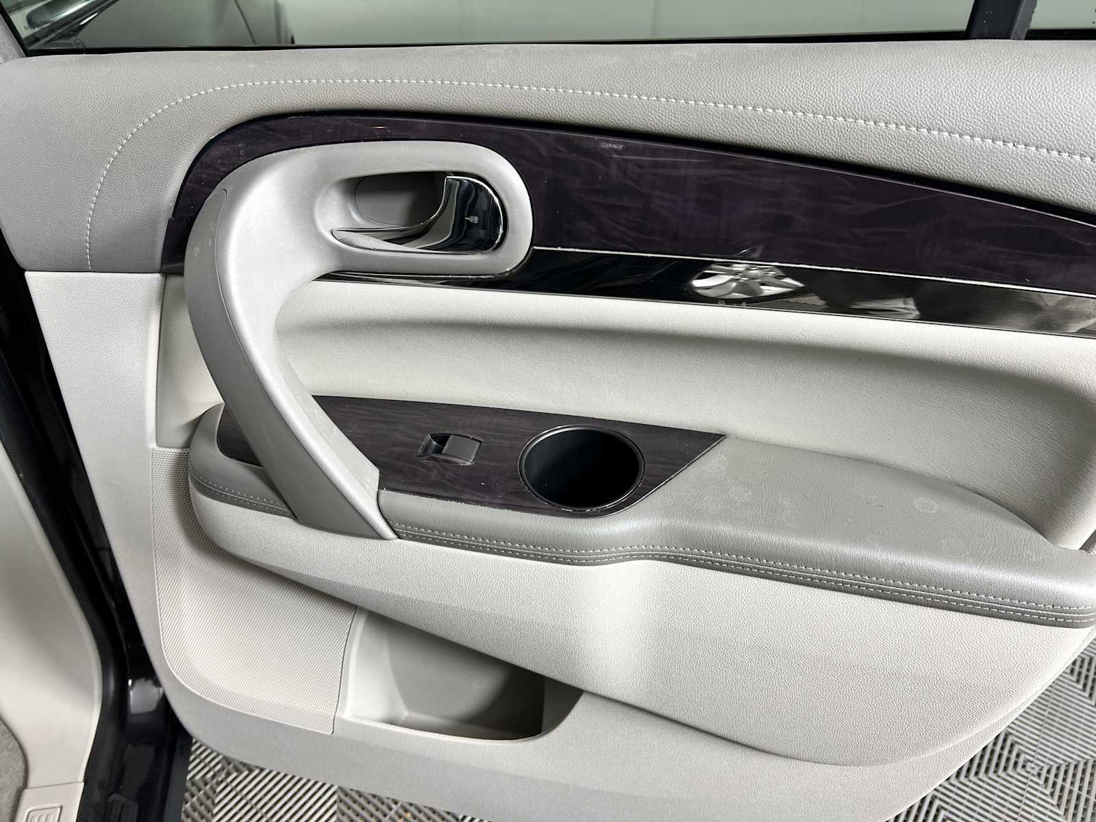 Used 2017 Buick Enclave Premium w/ Trailering Package image 19