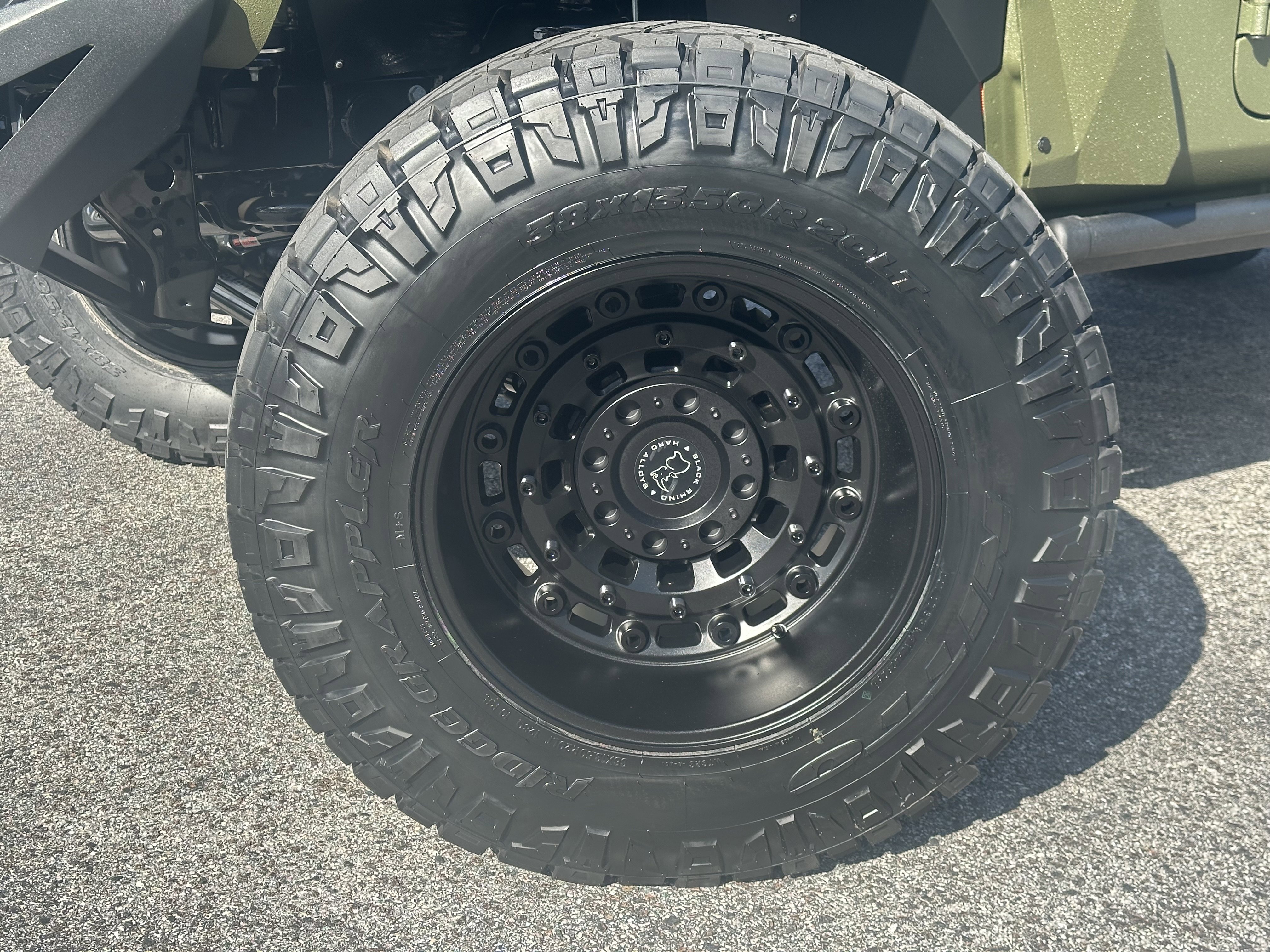 Used 2024 Jeep Wrangler Unlimited image 28