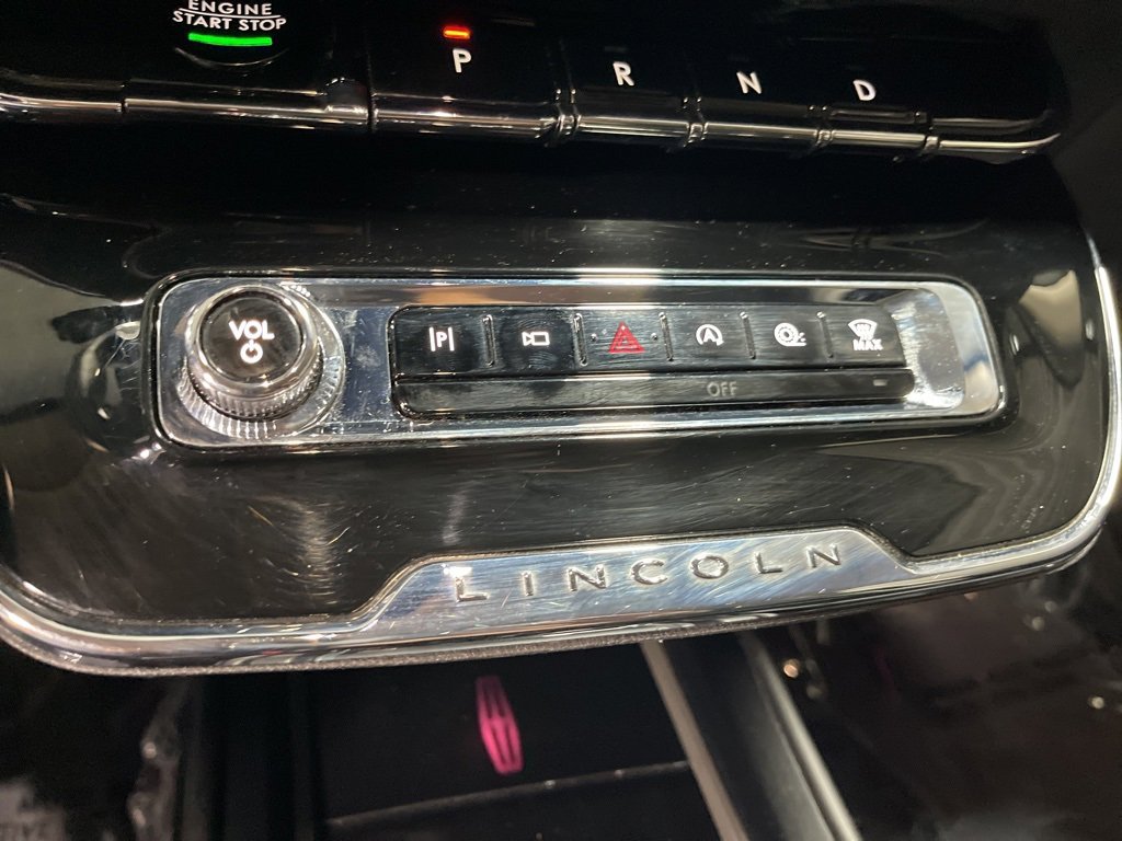 Used 2024 Lincoln Corsair Reserve w/ Equipment Group 201A image 28