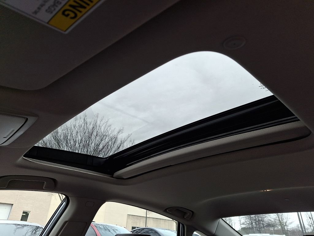 Used 2022 Honda Accord EX-L image 14