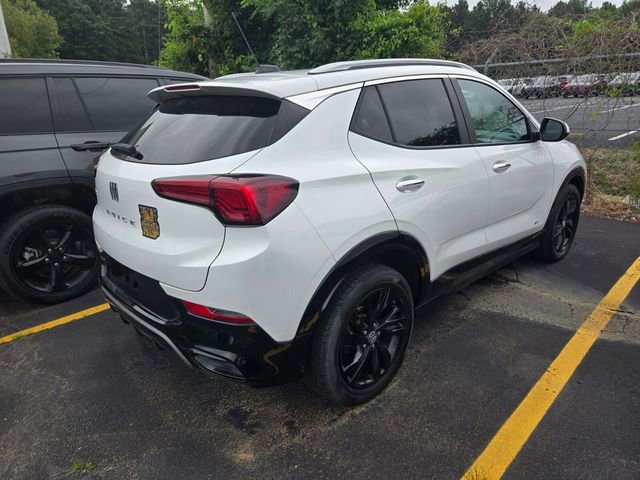 Used 2025 Buick Encore GX Sport Touring w/ Comfort Package FWD image 4