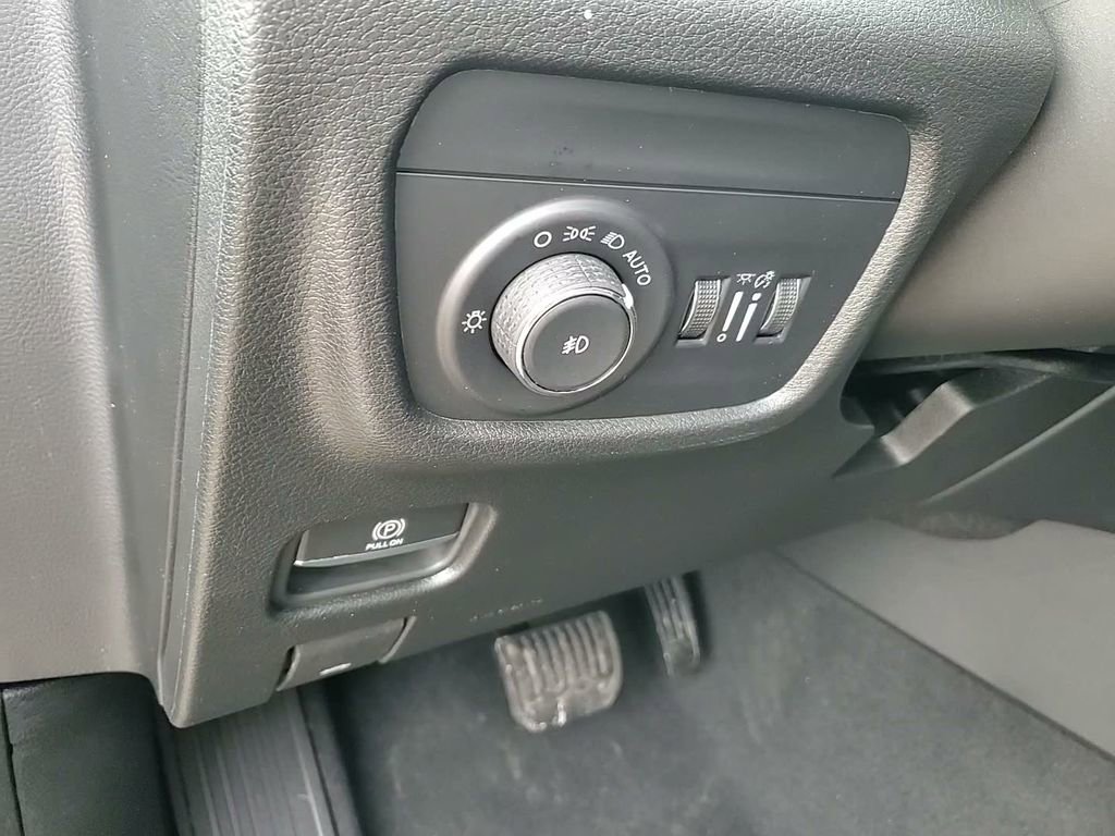 New 2026 Jeep Grand Cherokee Limited image 24