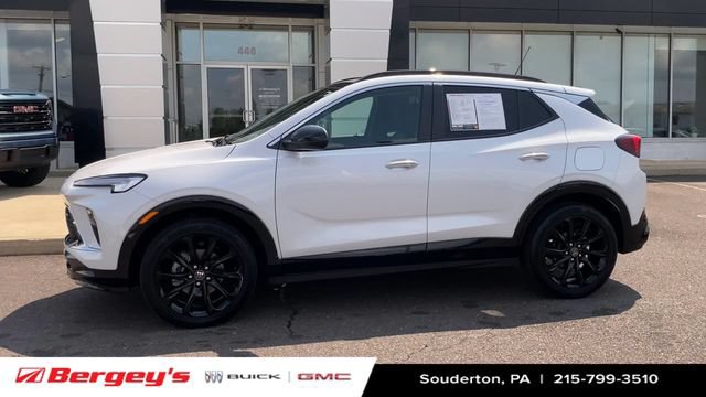 Certified 2024 Buick Encore GX Sport Touring w/ Experience Buick Package AWD/4WD image 5